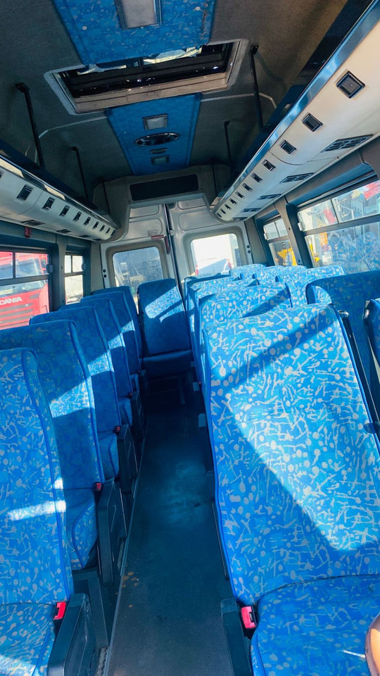 Iveco, 2004 god. - Микробус, Пътнически бус: снимка 2 Iveco, 2004 god. - Микробус, Пътнически бус: снимка 2