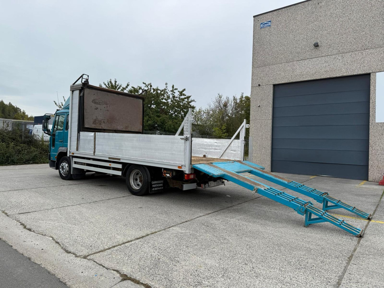 VOLVO FL 12 250, 2004 god. - Бордови камион: снимка 2 VOLVO FL 12 250, 2004 god. - Бордови камион: снимка 2