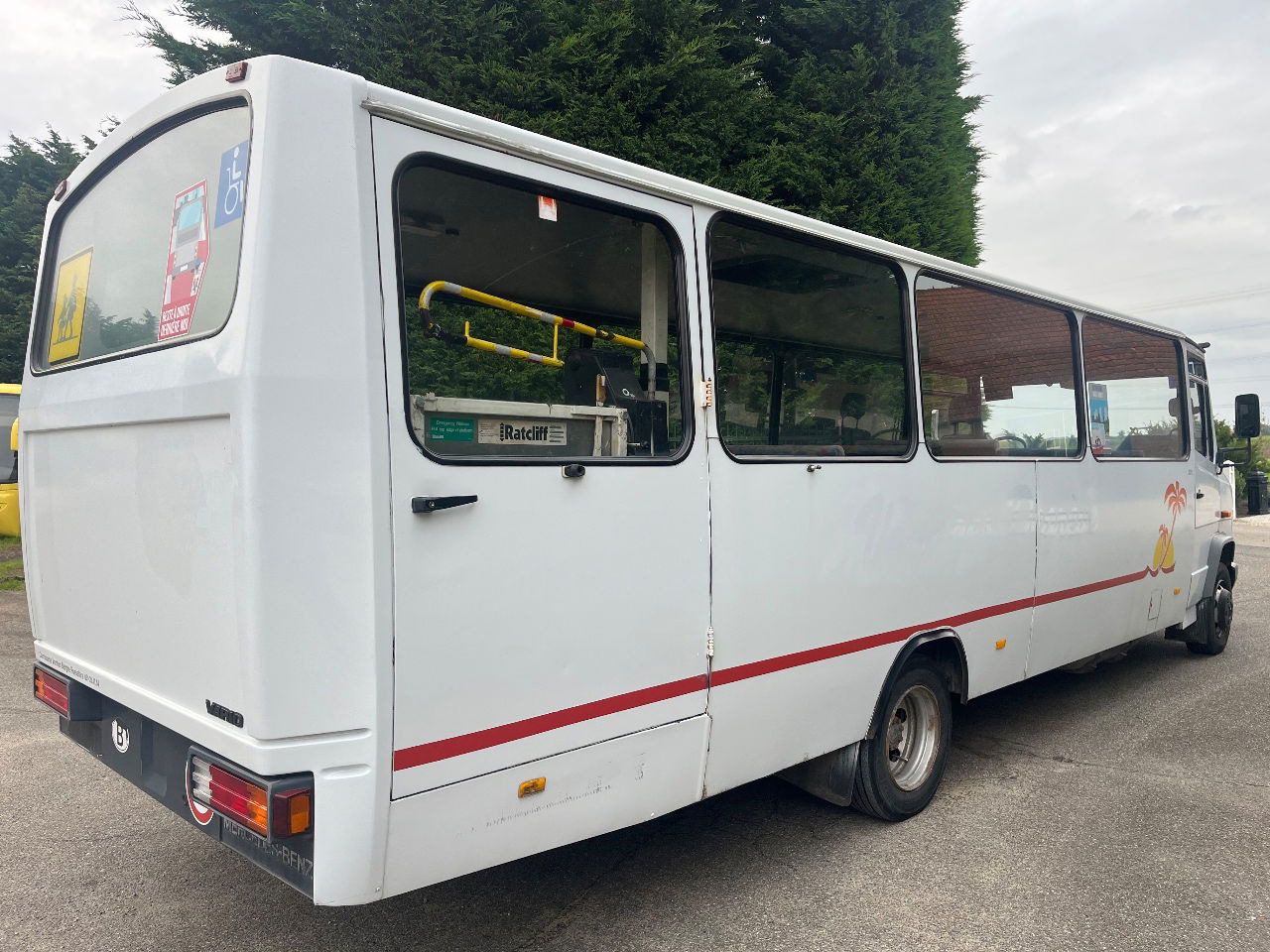 Mercedes-Benz Vario 814 Retarder - Междуградски автобус: снимка 2 Mercedes-Benz Vario 814 Retarder - Междуградски автобус: снимка 2