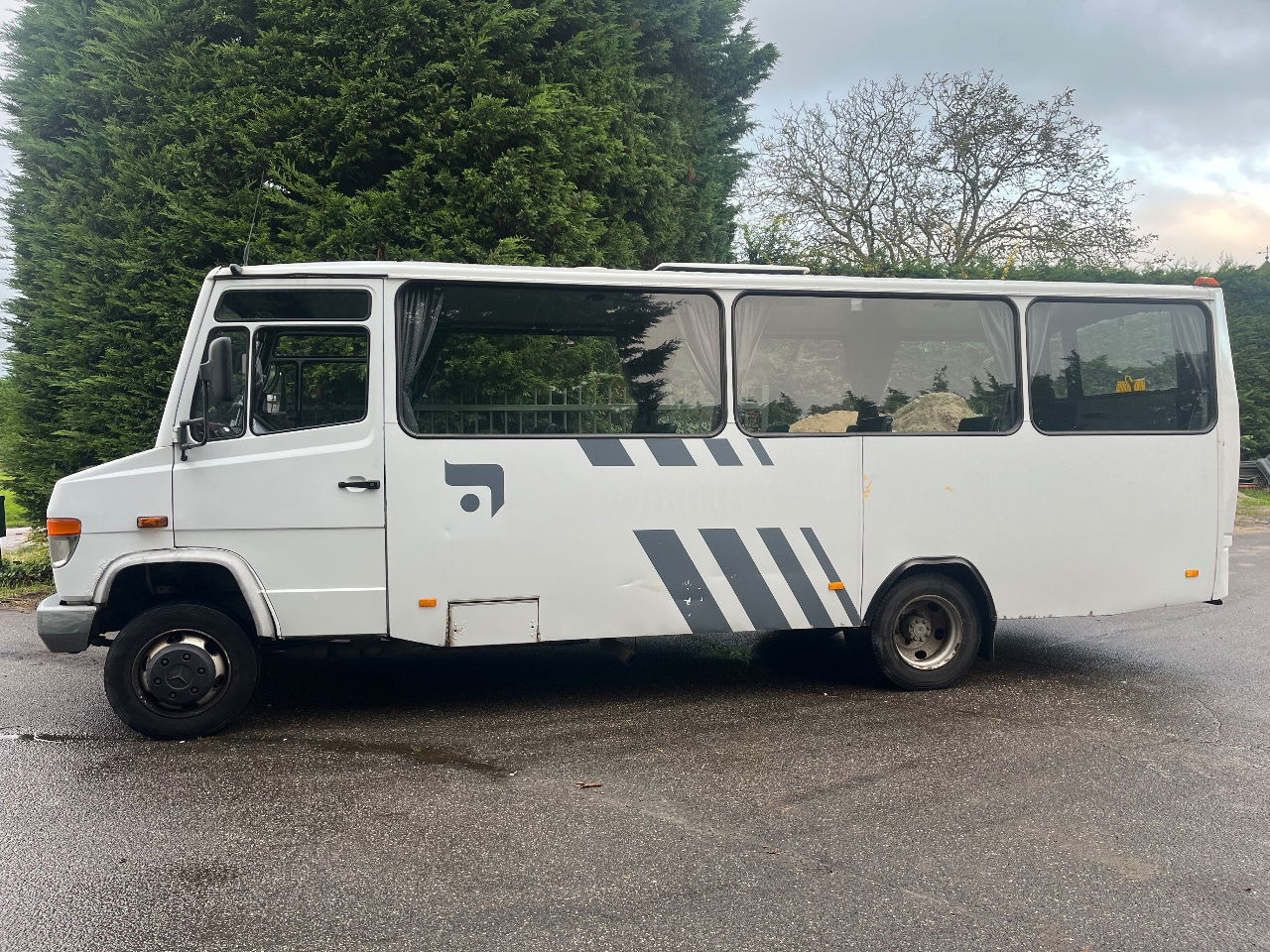 Mercedes-Benz Vario 815 - Междуградски автобус: снимка 2 Mercedes-Benz Vario 815 - Междуградски автобус: снимка 2