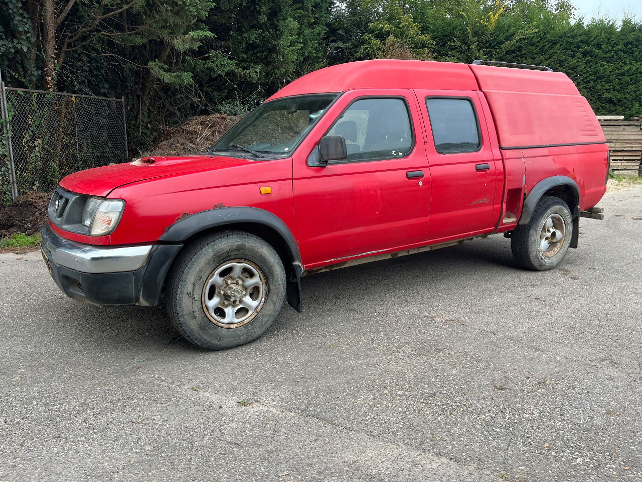 Nissan 4x4 - Пикап: снимка 1 Nissan 4x4 - Пикап: снимка 1