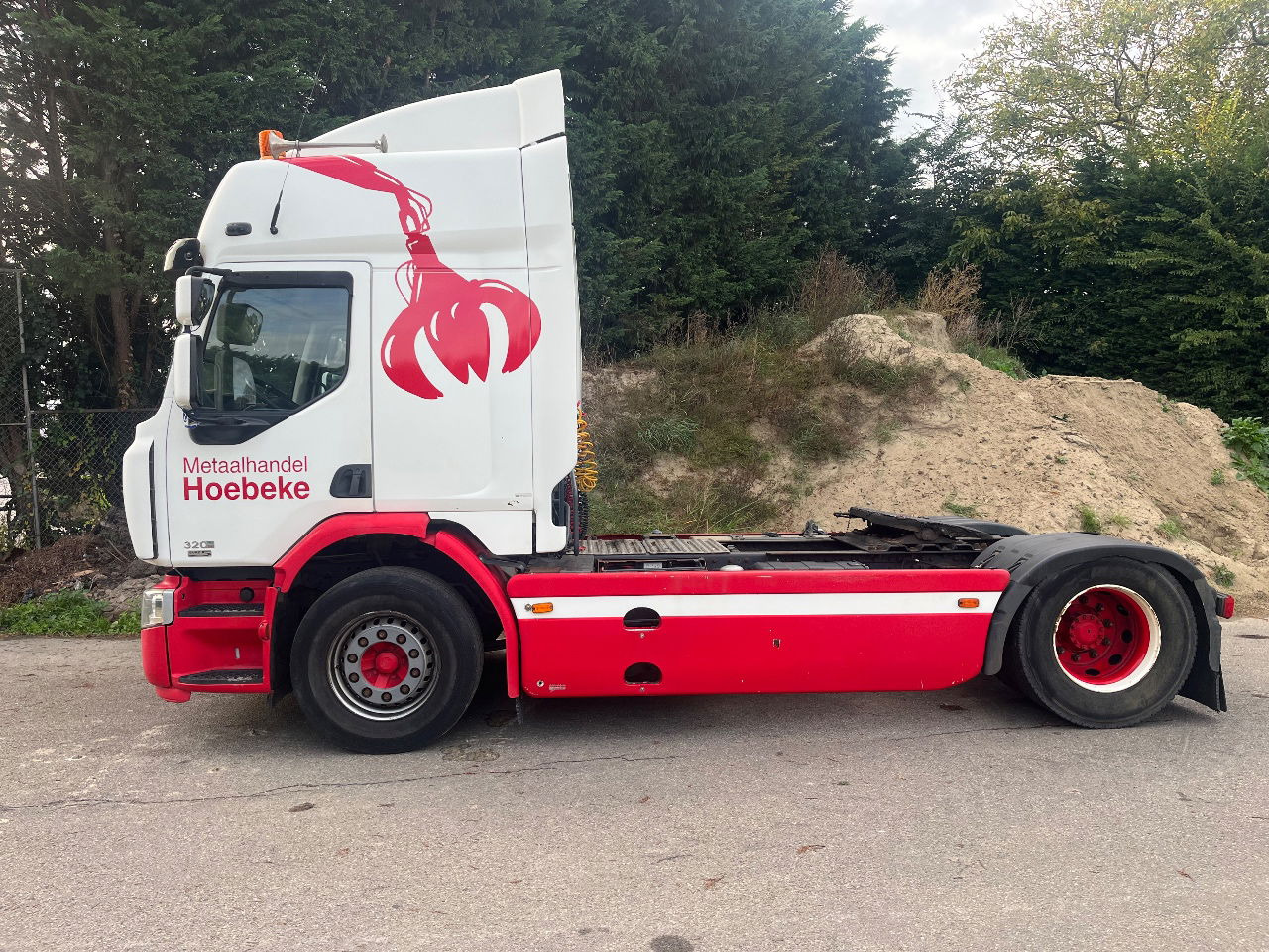 Renault Premium 320 - Влекач: снимка 2 Renault Premium 320 - Влекач: снимка 2