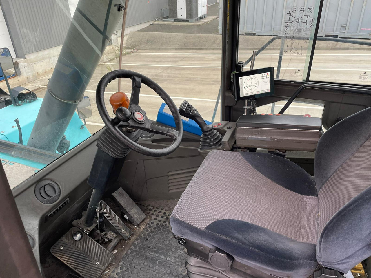 KONECRANES SMV 4123 CC5 - Ричстакер: снимка 3 KONECRANES SMV 4123 CC5 - Ричстакер: снимка 3