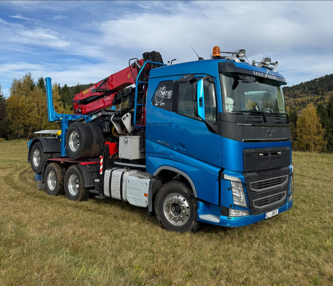 VOLVO FH540 - Камион за дърва, Камион с кран: снимка 1 VOLVO FH540 - Камион за дърва, Камион с кран: снимка 1