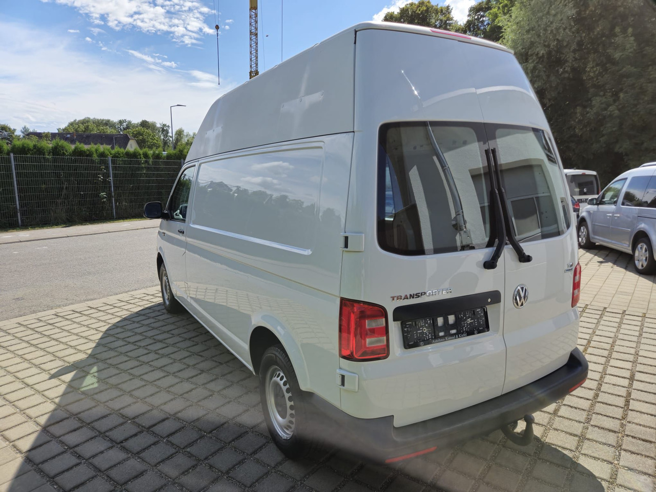 Volkswagen T6 Transporter Benzin Hochdach LR Standheizung - Малък ван: снимка 4 Volkswagen T6 Transporter Benzin Hochdach LR Standheizung - Малък ван: снимка 4