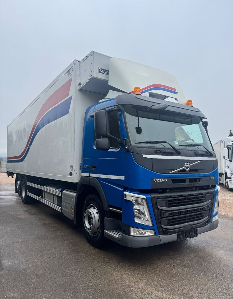 Volvo FM 330/ACC/ Euro6 /CHŁODNIA / DŁUGOŚĆ 12M /24 EURO PALET/ - Рефрижератор камион: снимка 4 Volvo FM 330/ACC/ Euro6 /CHŁODNIA / DŁUGOŚĆ 12M /24 EURO PALET/ - Рефрижератор камион: снимка 4