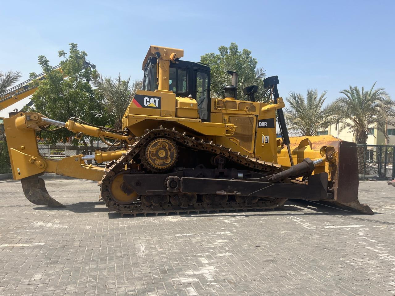 CATERPILLAR D9R - Булдозер: снимка 1 CATERPILLAR D9R - Булдозер: снимка 1