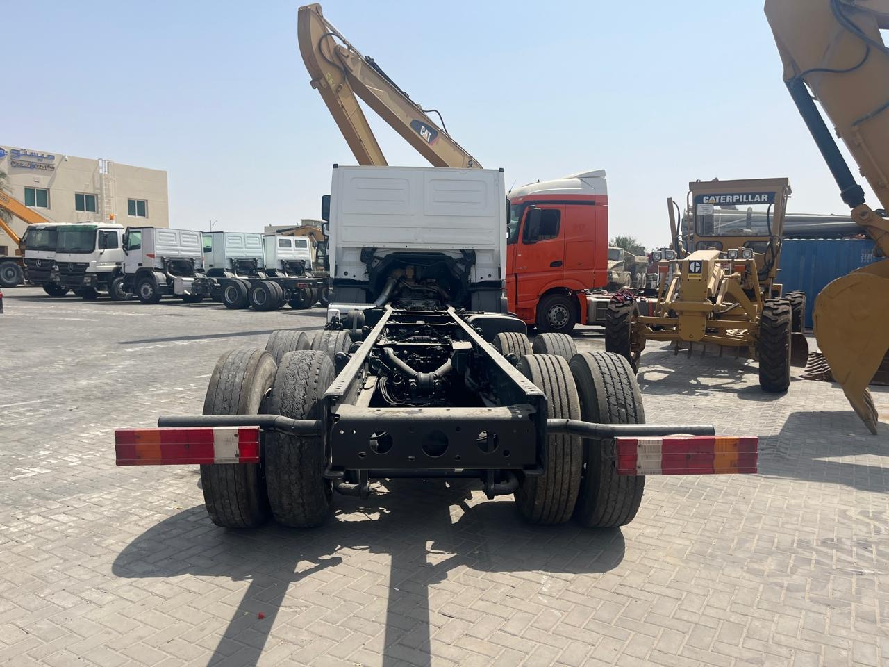 Шаси кабина MERCEDES-BENZ Actros 3340: снимка 26