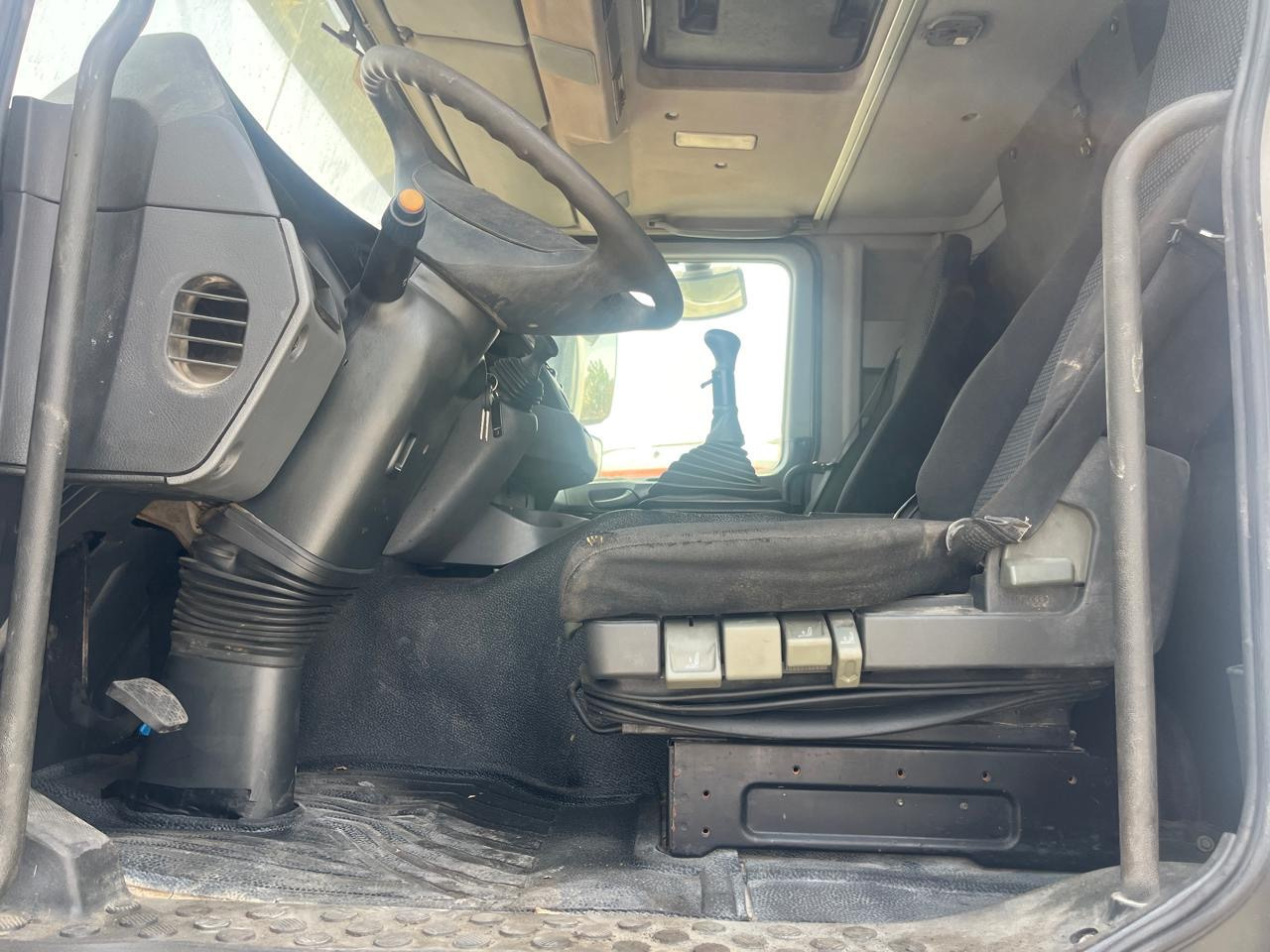 Шаси кабина MERCEDES-BENZ Actros 3340: снимка 8