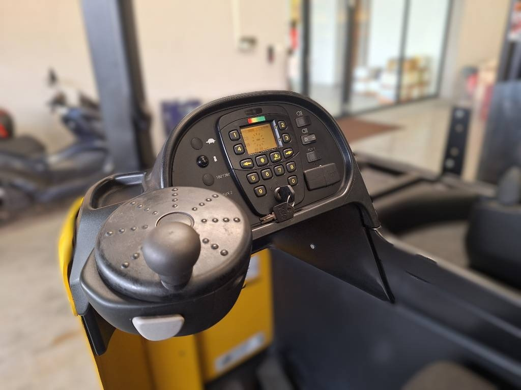 Ричтрак Yale MR 14: снимка 8 Ричтрак Yale MR 14: снимка 8