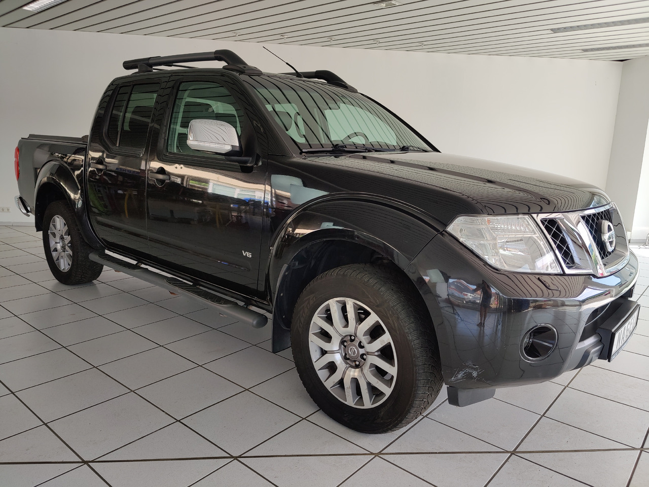 Nissan Navara Pickup (D40M)(05.2005->) Double Cab LE V6 4X4 Navi Kam Leder SHZ AHK - Пикап: снимка 2 Nissan Navara Pickup (D40M)(05.2005->) Double Cab LE V6 4X4 Navi Kam Leder SHZ AHK - Пикап: снимка 2