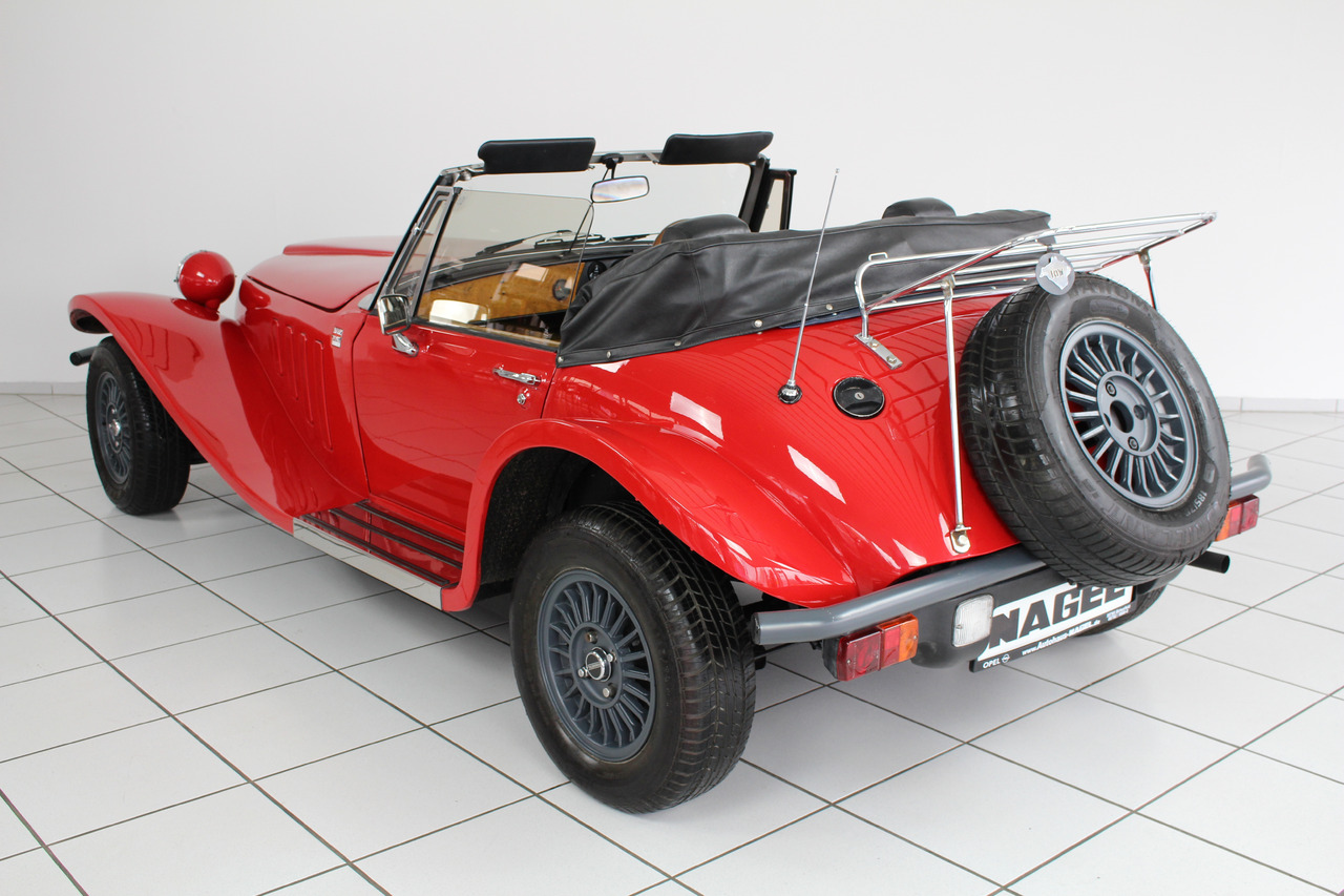 Panther Westwinds Kallista Panther 1.6 2-Sitzer, (GB) Rechtslenker, Oldtimer, H-Kennzeichen - Кабриолет: снимка 4 Panther Westwinds Kallista Panther 1.6 2-Sitzer, (GB) Rechtslenker, Oldtimer, H-Kennzeichen - Кабриолет: снимка 4