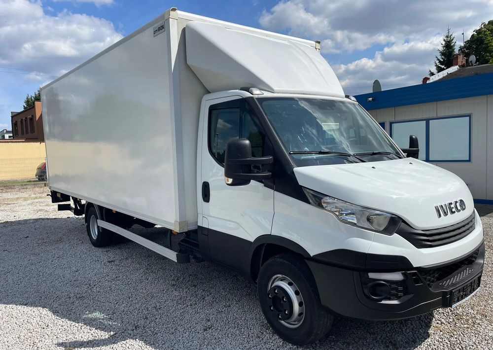 Iveco Daily 72c18 Kontener winda 2017r - Лекотоварен автомобил фургон: снимка 3 Iveco Daily 72c18 Kontener winda 2017r - Лекотоварен автомобил фургон: снимка 3