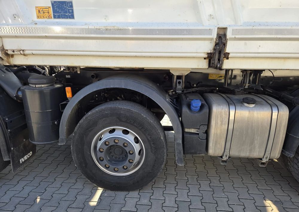 Самосвал камион Iveco X-WAY: снимка 17 Самосвал камион Iveco X-WAY: снимка 17