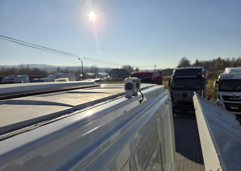 Самосвал камион Iveco X-WAY: снимка 20 Самосвал камион Iveco X-WAY: снимка 20