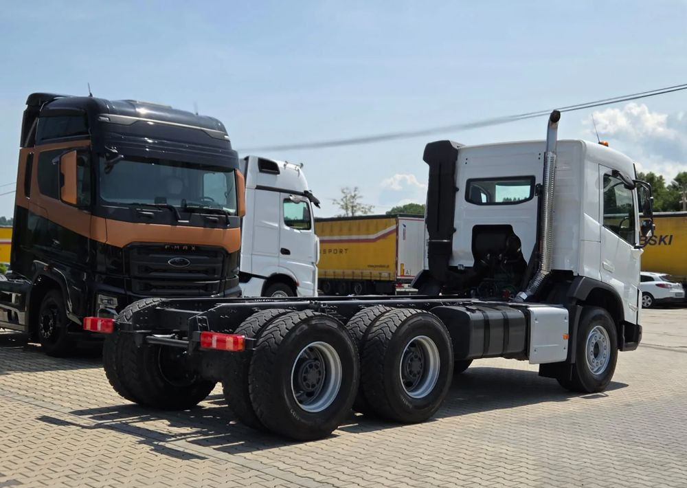 Volvo FMX 6x2 - Шаси кабина: снимка 5 Volvo FMX 6x2 - Шаси кабина: снимка 5