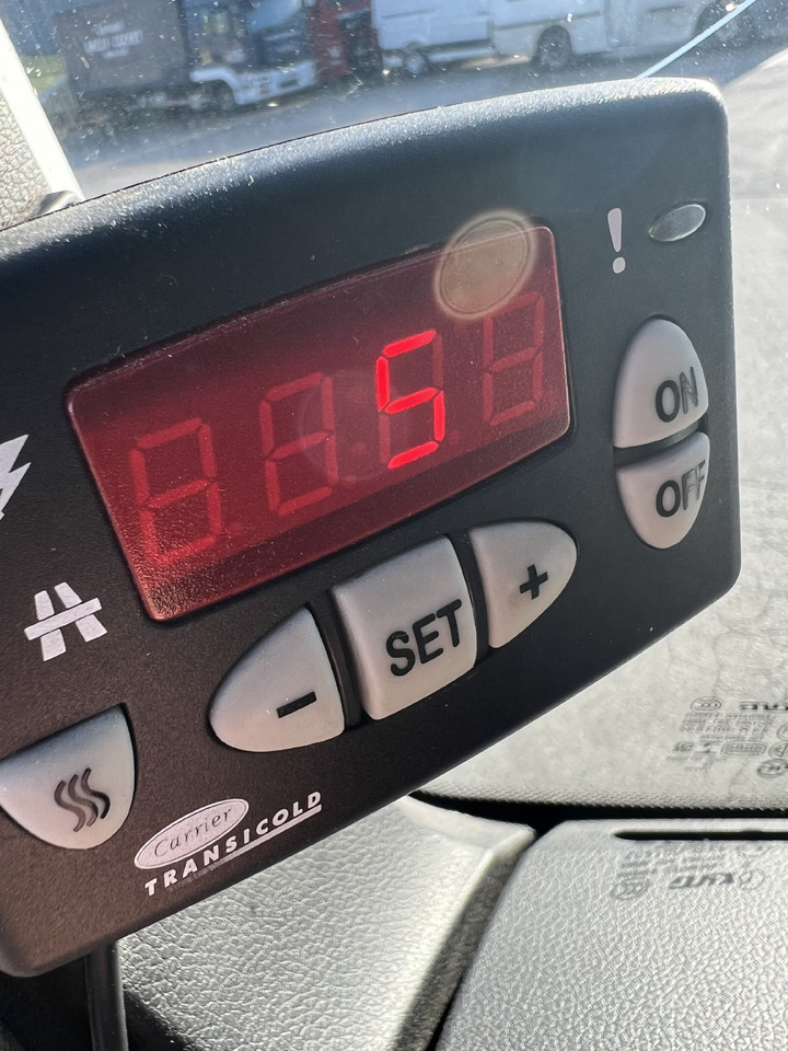 MAN TGL 8.220 4x2 - Рефрижератор камион: снимка 5 MAN TGL 8.220 4x2 - Рефрижератор камион: снимка 5