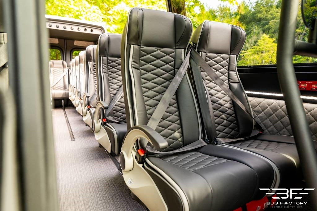 Микробус, Пътнически бус Mercedes-Benz Sprinter 519 XXL, Cabrio 23+1 !! Full Panoramic !!: снимка 13