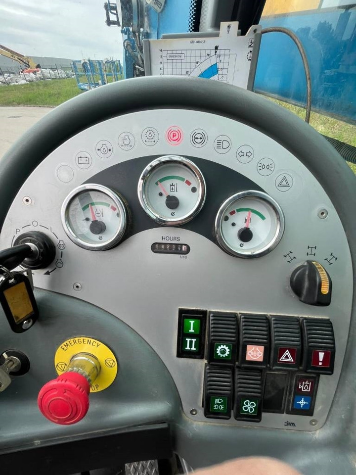 Телескопичен товарач Genie GTH 4016 SR: снимка 9