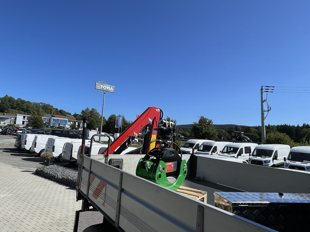 Unimog U318 - UHN mit Ladekran und Forstgreifer , Traumzustand - Камион с кран: снимка 3 Unimog U318 - UHN mit Ladekran und Forstgreifer , Traumzustand - Камион с кран: снимка 3