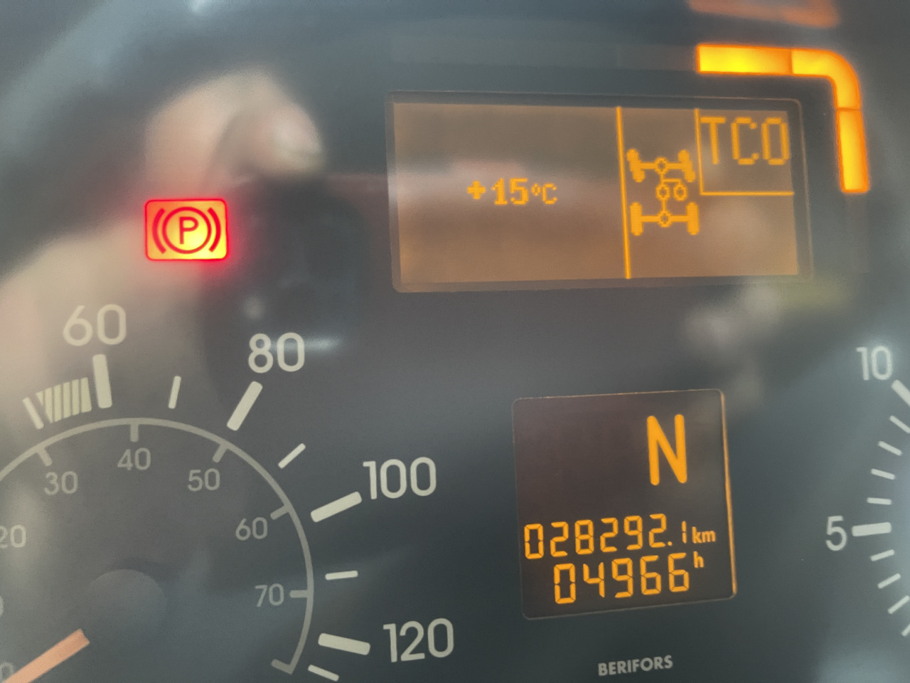 Unimog Unimog U300 mit Mega Kran , erst 28 Tkm - Камион с кран: снимка 2 Unimog Unimog U300 mit Mega Kran , erst 28 Tkm - Камион с кран: снимка 2