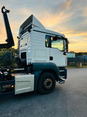 Мултилифт с кука камион MAN TGS 26.400 Meiller RK-2065/KEINE 460,440: снимка 8