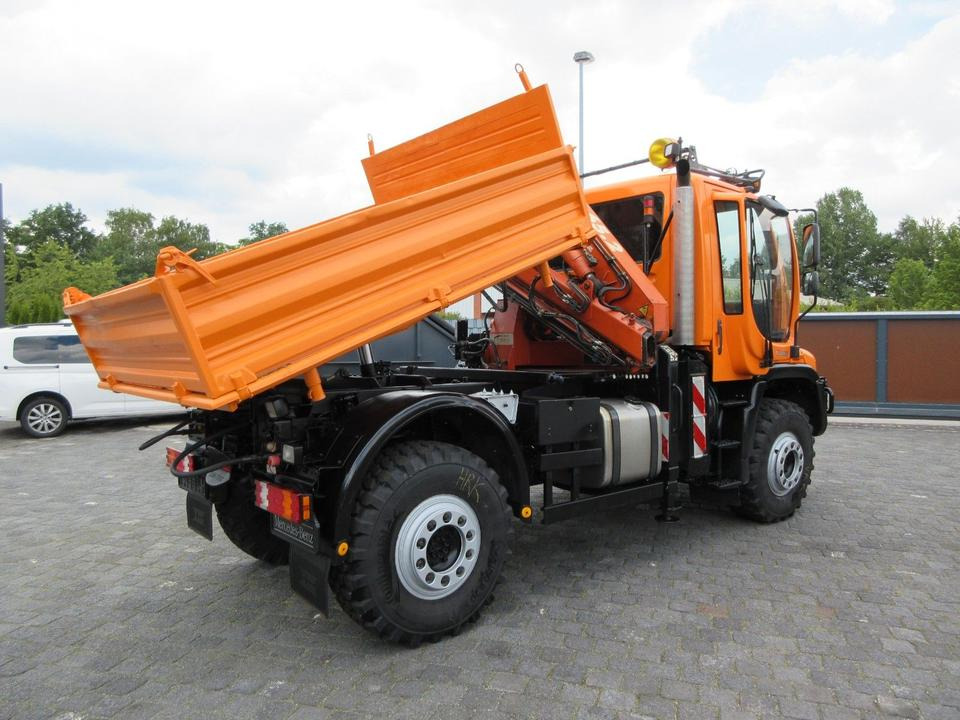 Unimog U 400 Drei-Seiten-Kipp/ Kran Atlas 65.2, Klima, - Самосвал камион: снимка 3 Unimog U 400 Drei-Seiten-Kipp/ Kran Atlas 65.2, Klima, - Самосвал камион: снимка 3