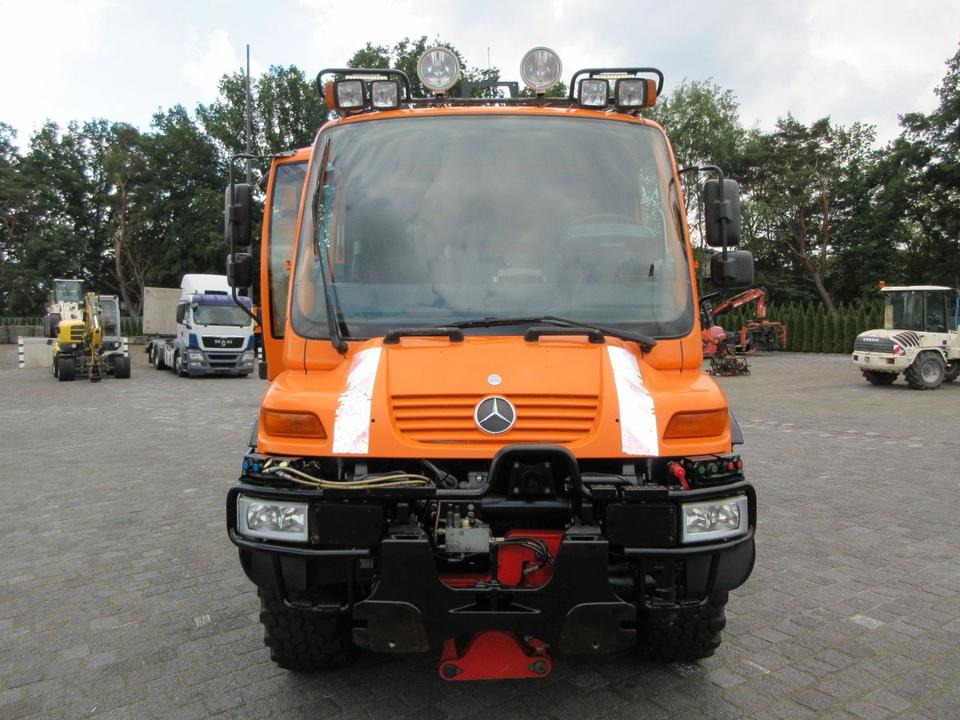 Unimog U 400 Drei-Seiten-Kipp/ Kran Atlas 65.2, Klima, - Самосвал камион: снимка 2 Unimog U 400 Drei-Seiten-Kipp/ Kran Atlas 65.2, Klima, - Самосвал камион: снимка 2