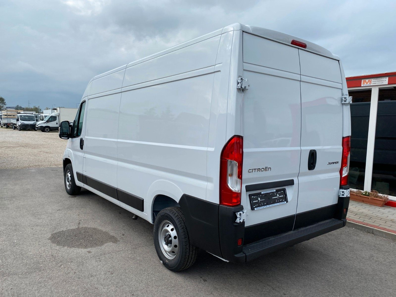 Citroën Jumper Kasten Hochraum 35 L3H2 BlueHDi 140 - Товарен бус: снимка 4 Citroën Jumper Kasten Hochraum 35 L3H2 BlueHDi 140 - Товарен бус: снимка 4