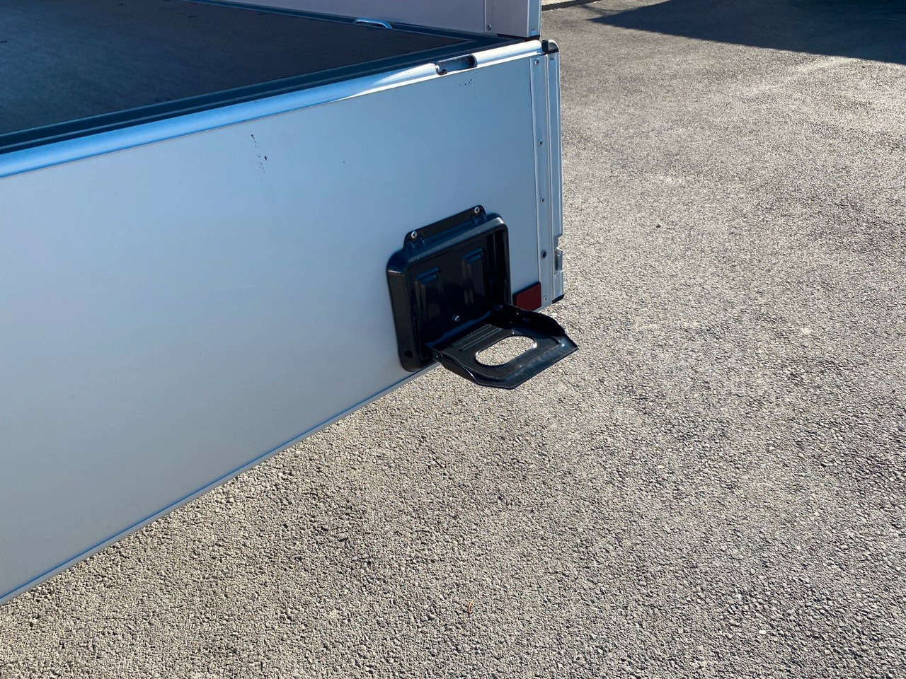 Fiat DUCATO XLWB MAXI PRITSCHE - Бордови бус: снимка 3 Fiat DUCATO XLWB MAXI PRITSCHE - Бордови бус: снимка 3