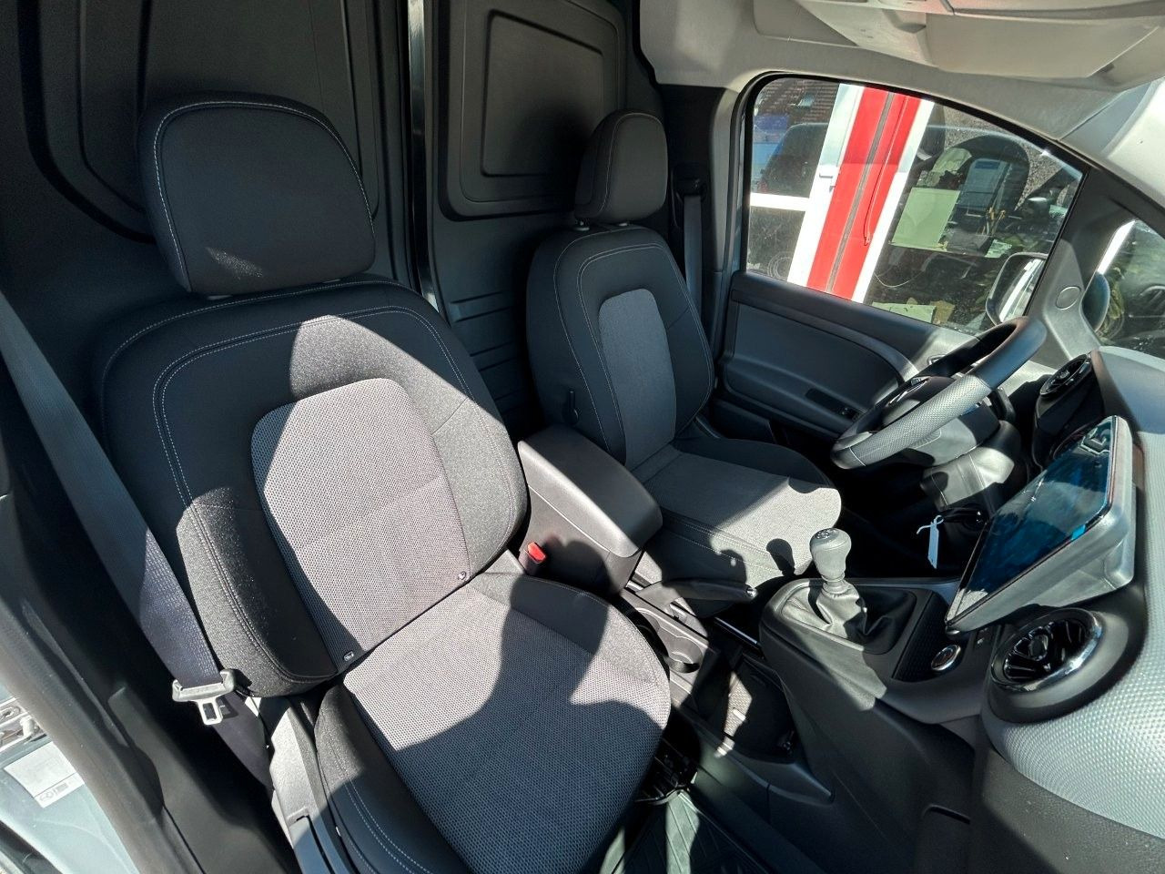 Mercedes-Benz Citan Kasten 112 CDI lang - Малък ван: снимка 5 Mercedes-Benz Citan Kasten 112 CDI lang - Малък ван: снимка 5