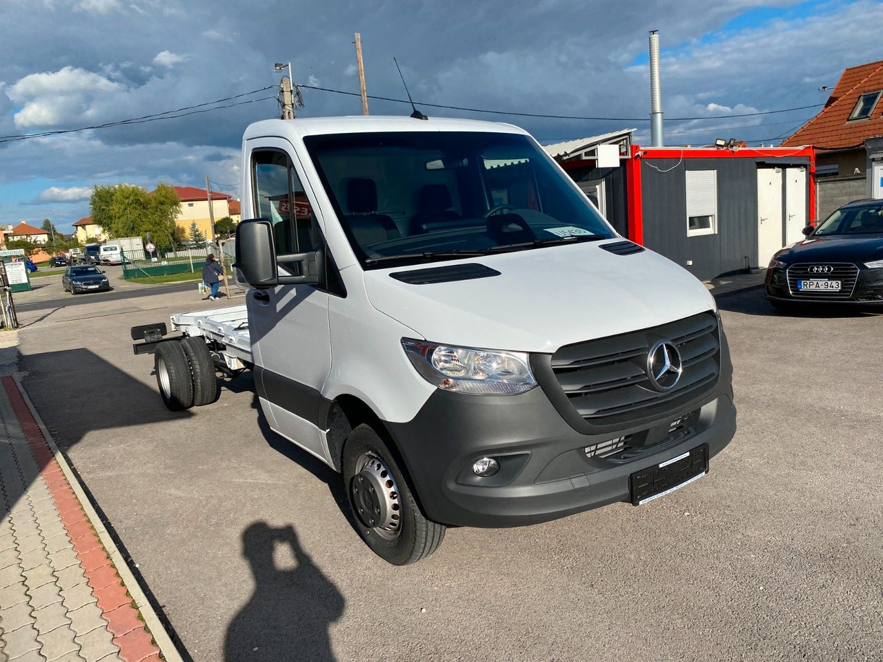 Mercedes-Benz Sprinter 519 Koffer - Лекотоварен автомобил фургон: снимка 2 Mercedes-Benz Sprinter 519 Koffer - Лекотоварен автомобил фургон: снимка 2