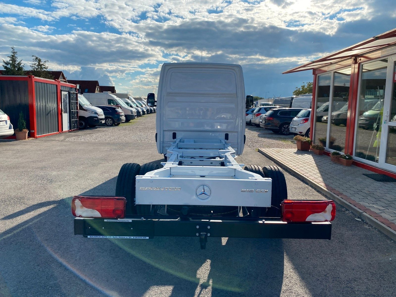 Mercedes-Benz Sprinter 519 Koffer - Лекотоварен автомобил фургон: снимка 4 Mercedes-Benz Sprinter 519 Koffer - Лекотоварен автомобил фургон: снимка 4