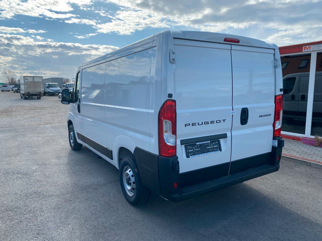 Peugeot Boxer - Малък ван: снимка 2 Peugeot Boxer - Малък ван: снимка 2