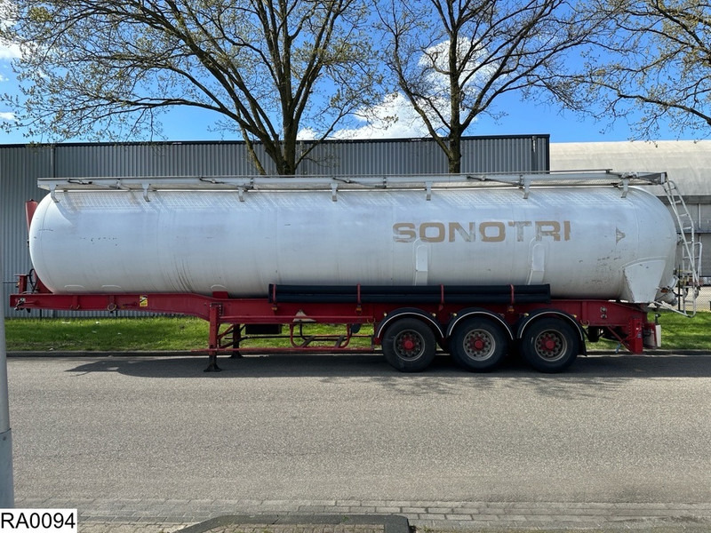Benalu Silo 62000 liter, Silo, Bulk - Полуремарке цистерна: снимка 5 Benalu Silo 62000 liter, Silo, Bulk - Полуремарке цистерна: снимка 5