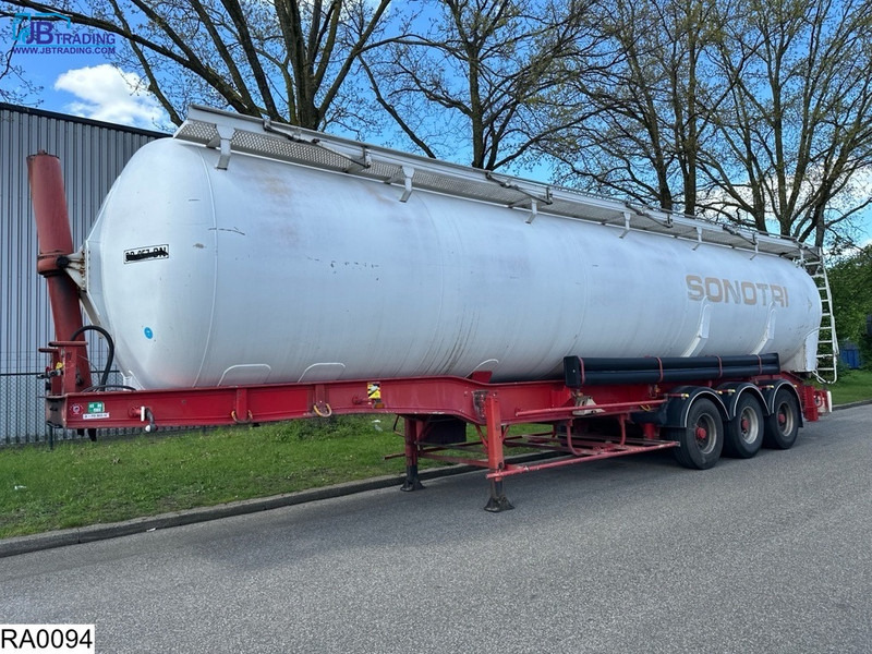 Benalu Silo 62000 liter, Silo, Bulk - Полуремарке цистерна: снимка 1 Benalu Silo 62000 liter, Silo, Bulk - Полуремарке цистерна: снимка 1