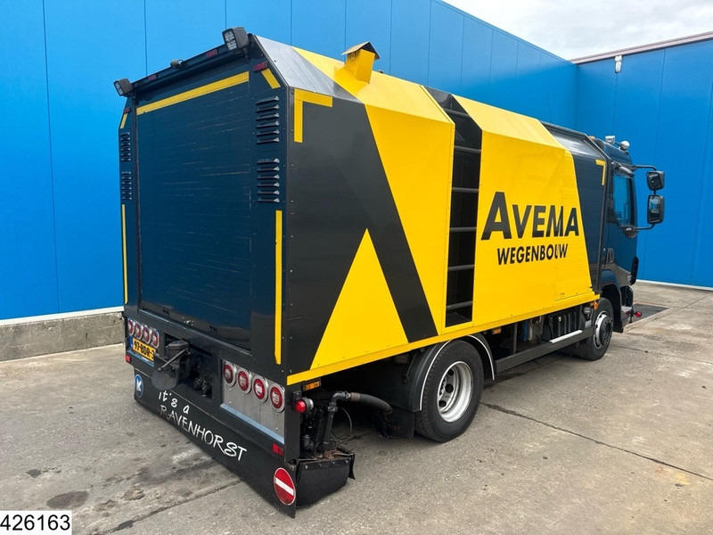 DAF LF45 250 EURO 5, Manual, Bitumen sprayer - Камион цистерна: снимка 2 DAF LF45 250 EURO 5, Manual, Bitumen sprayer - Камион цистерна: снимка 2