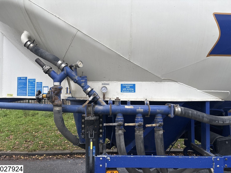 Feldbinder Silo 40.000 Liter - Полуремарке цистерна: снимка 4 Feldbinder Silo 40.000 Liter - Полуремарке цистерна: снимка 4