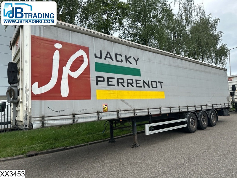 Fruehauf Tautliner - Брезентово полуремарке: снимка 1 Fruehauf Tautliner - Брезентово полуремарке: снимка 1