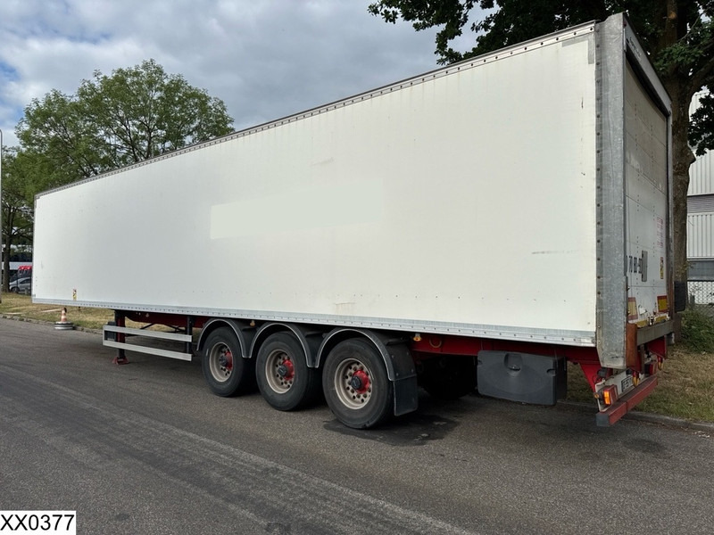 Fruehauf gesloten bak - Затворена каросерия полуремарке: снимка 3 Fruehauf gesloten bak - Затворена каросерия полуремарке: снимка 3