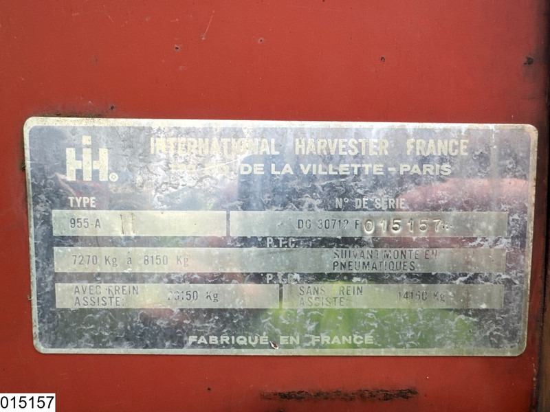 Трактор International 955A: снимка 7 Трактор International 955A: снимка 7