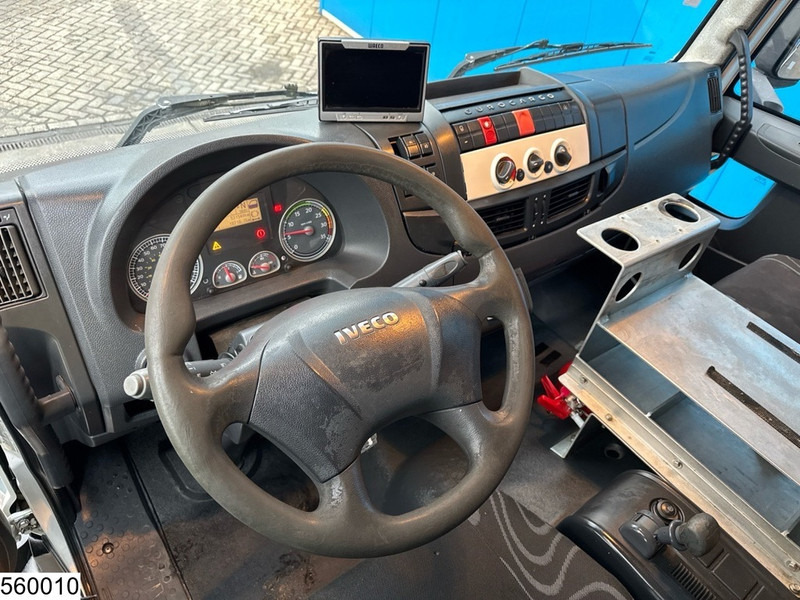 Iveco Euro cargo EURO 5, Fuel, 13.390 Liter, 4 Comp - Камион цистерна: снимка 5 Iveco Euro cargo EURO 5, Fuel, 13.390 Liter, 4 Comp - Камион цистерна: снимка 5