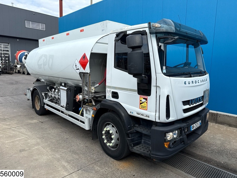 Iveco Eurocargo 190EL28 EURO 5, Fuel, 13390 liter, 4 Comp - Камион цистерна: снимка 2 Iveco Eurocargo 190EL28 EURO 5, Fuel, 13390 liter, 4 Comp - Камион цистерна: снимка 2