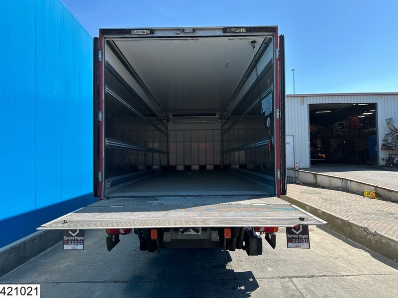 Рефрижератор камион Iveco Stralis 400 CNG 6X2, EURO 6, Dhollandia: снимка 11