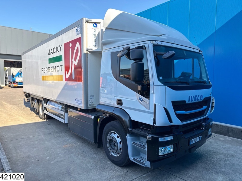 Iveco Stralis 400 CNG 6X2, EURO 6, Retarder, CNG - Рефрижератор камион: снимка 3 Iveco Stralis 400 CNG 6X2, EURO 6, Retarder, CNG - Рефрижератор камион: снимка 3