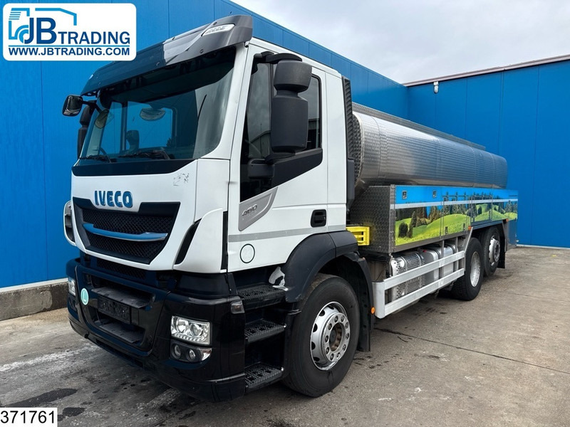 Iveco Stralis 460 6x2, EURO 6, 15,900 litres, Milk, Retarder, Lenk - Камион цистерна: снимка 1 Iveco Stralis 460 6x2, EURO 6, 15,900 litres, Milk, Retarder, Lenk - Камион цистерна: снимка 1