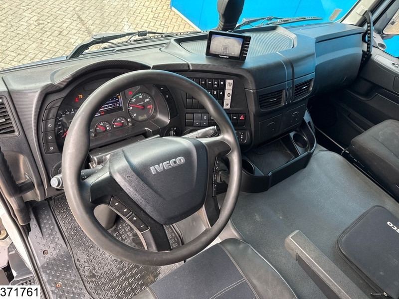 Iveco Stralis 460 6x2, EURO 6, 15,900 litres, Milk, Retarder, Lenk - Камион цистерна: снимка 5 Iveco Stralis 460 6x2, EURO 6, 15,900 litres, Milk, Retarder, Lenk - Камион цистерна: снимка 5