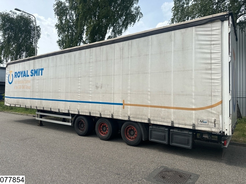 Kögel Tautliner mega Megatrailer - Брезентово полуремарке: снимка 3 Kögel Tautliner mega Megatrailer - Брезентово полуремарке: снимка 3