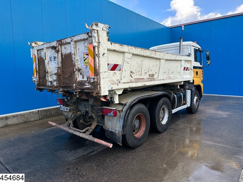 MAN TGA 26 390 6x4, Manual, Steel suspension - Самосвал камион: снимка 2 MAN TGA 26 390 6x4, Manual, Steel suspension - Самосвал камион: снимка 2