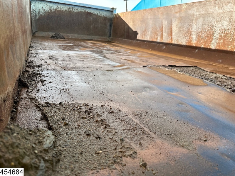 MAN TGA 26 390 6x4, Manual, Steel suspension - Самосвал камион: снимка 4 MAN TGA 26 390 6x4, Manual, Steel suspension - Самосвал камион: снимка 4